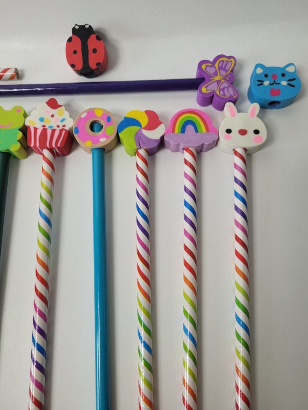 Kids Party Favor Pencil Set Unsharpened Pencils Colored Pencils Themed Erasers - Picture 6 of 8